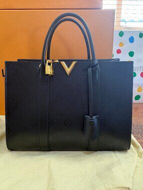 Louis Vuitton Very V Tote
